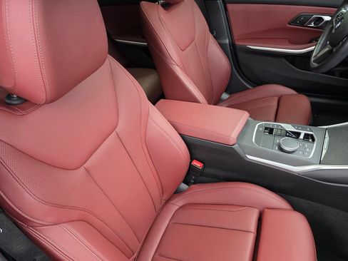 Certified 2024 BMW 330i Sedan w/ M Sport Package RWD image 25