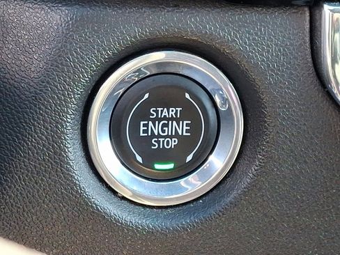 Used 2023 Chevrolet Colorado Trail Boss w/ Safety Package image 24