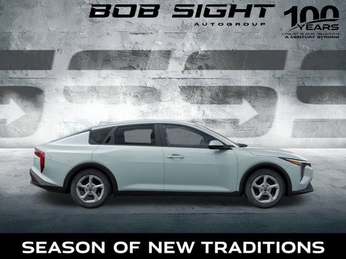 New 2025 Kia K4 LXS image 7