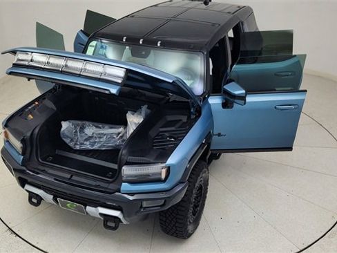 Used 2024 GMC Hummer EV 3X w/ Omega Edition image 84
