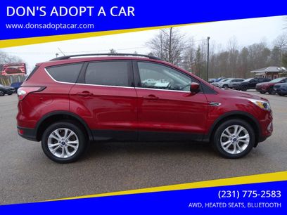 Used 2018 Ford Escape SE w/ SE SYNC Package