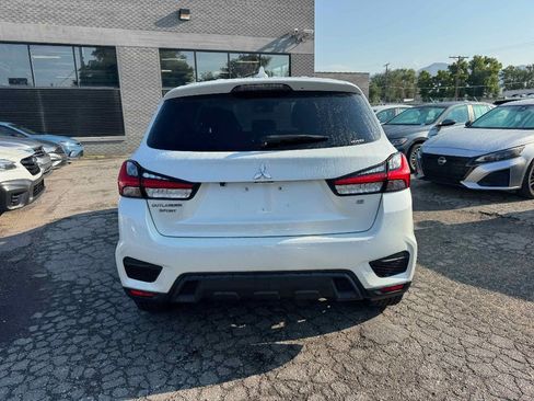 Used 2020 Mitsubishi Outlander Sport SE image 6