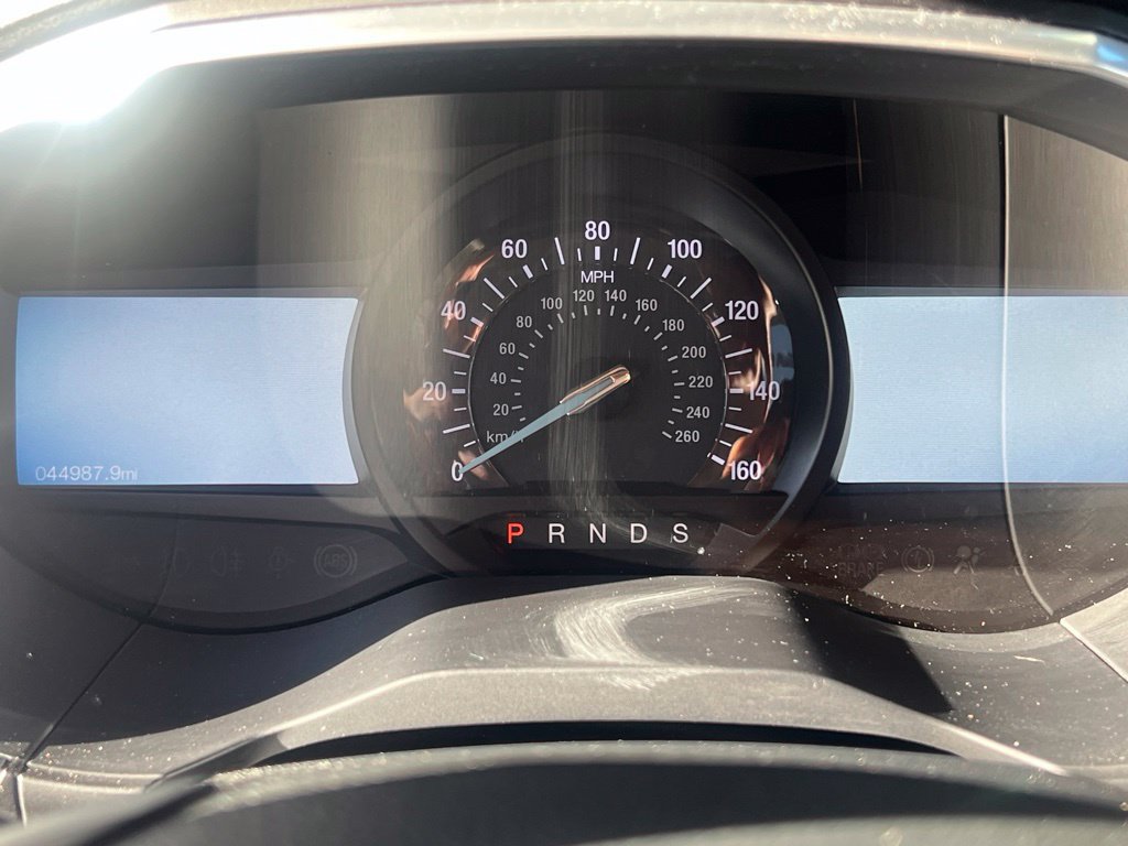 Used 2018 Ford Edge Titanium w/ Equipment Group 302A FWD image 8