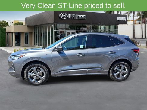 Used 2024 Ford Escape ST-Line AWD/4WD image 6