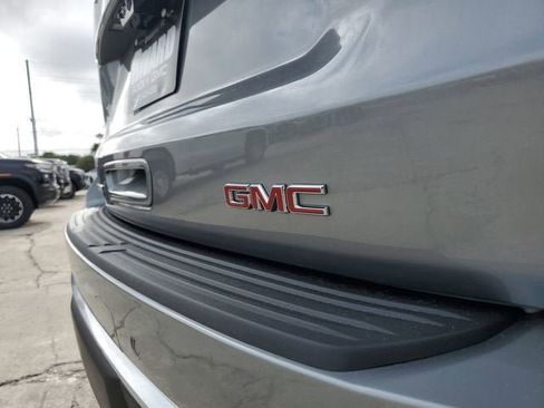 New 2026 GMC Yukon Denali w/ Denali Reserve Package AWD/4WD image 7