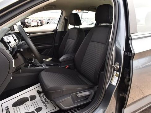 Used 2024 Volkswagen Jetta S image 19