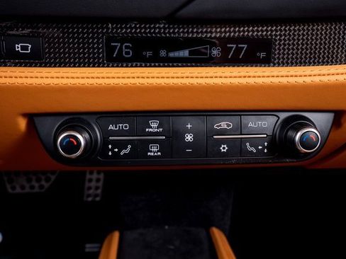 Used 2023 Ferrari F8 Tributo image 42