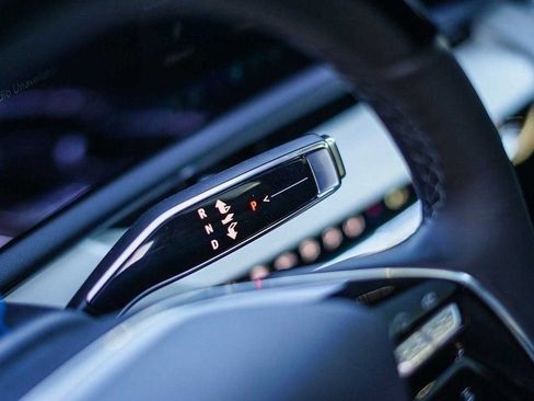 New 2026 Cadillac Optiq Luxury 1 image 9