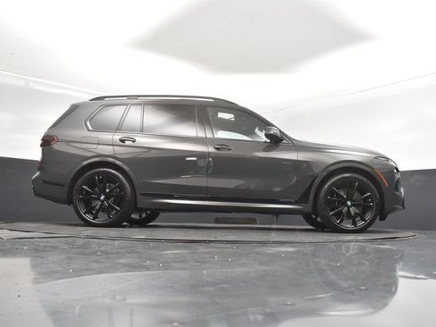 Used 2026 BMW X7 xDrive40i w/ Executive Package AWD/4WD image 46