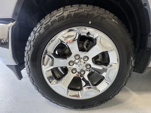 Used 2022 RAM 1500 Big Horn AWD/4WD image 38