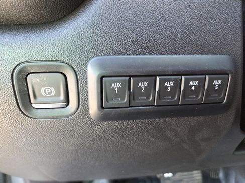 New 2026 GMC Sierra 3500 Pro w/ Convenience Package image 10