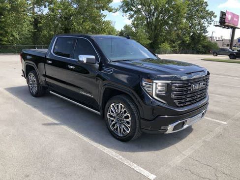 Used 2025 GMC Sierra 1500 Denali Ultimate AWD/4WD image 8