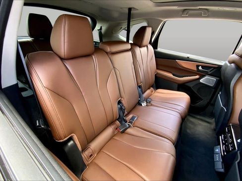 Used 2025 Acura MDX FWD w/ Technology Package image 19