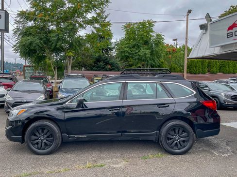 Used 2017 Subaru Outback 2.5i AWD/4WD image 9