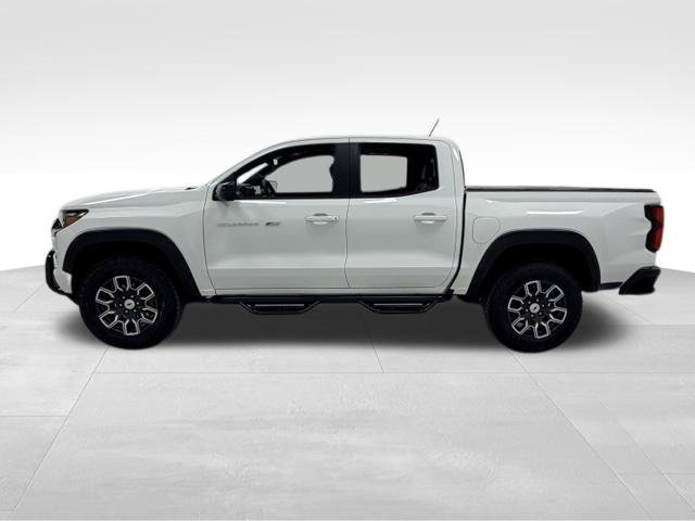 Used 2026 Chevrolet Colorado Z71 w/ Technology Package AWD/4WD image 3