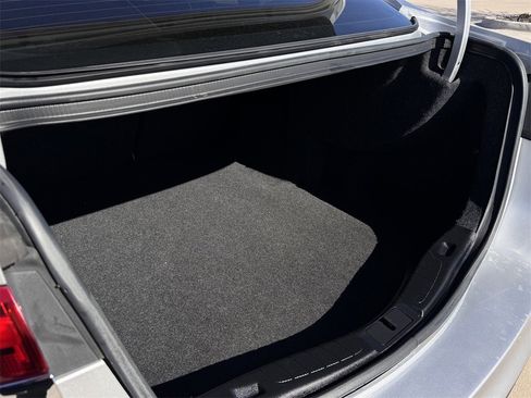 Used 2018 Ford Fusion SE w/ Fusion SE Technology Package image 30