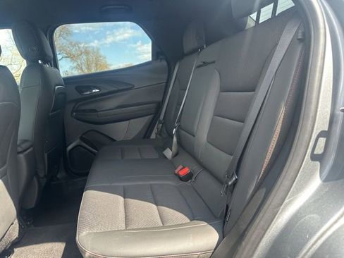 Used 2023 Chevrolet TrailBlazer RS w/ Convenience Package AWD/4WD image 5