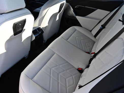 New 2026 BMW 530i w/ M Sport Package image 11