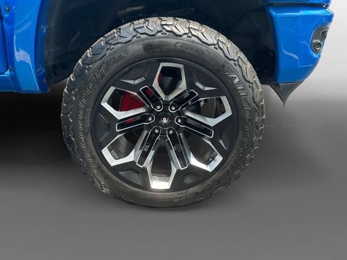 Certified 2022 RAM 1500 Big Horn AWD/4WD image 15