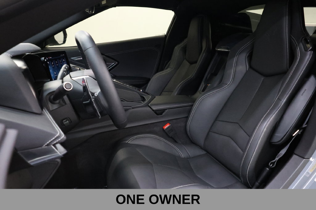 Used 2024 Chevrolet Corvette Z06 w/ Stealth Interior Trim Package RWD image 10