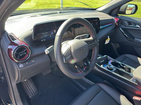 New 2026 Chevrolet Equinox RS w/ Convenience Package III image 6