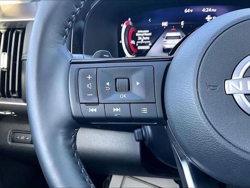 Certified 2024 Nissan Pathfinder Platinum w/ Cargo Package image 10