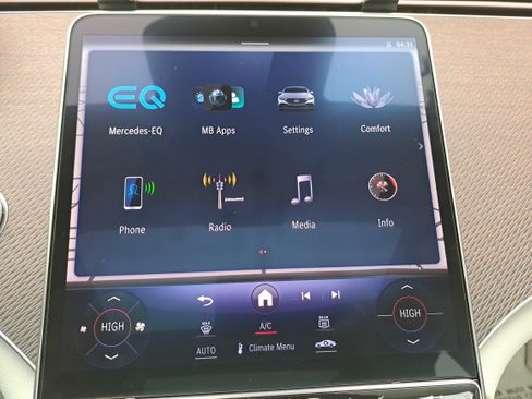 Certified 2023 Mercedes-Benz EQE 350+ Sedan image 25