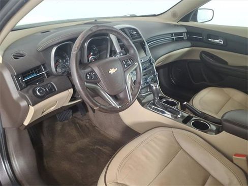 Used 2015 Chevrolet Malibu LT w/ Leather Package image 10