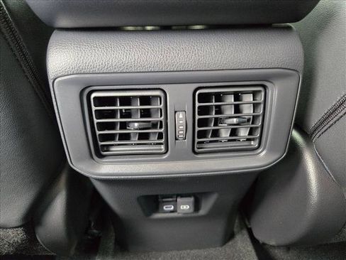 Used 2024 Toyota RAV4 XLE Premium AWD/4WD image 18