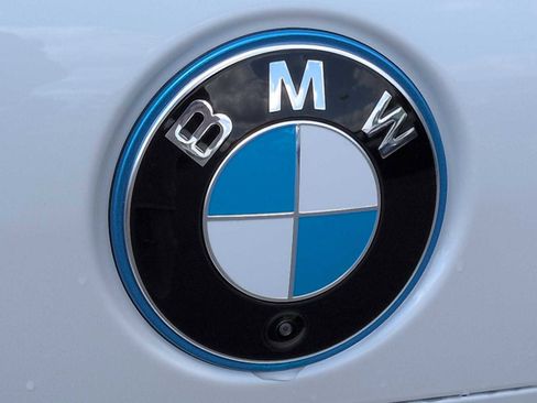 New 2026 BMW i7 xDrive60 w/ Executive Package AWD/4WD image 12