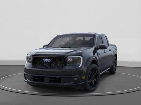 New 2026 Ford Maverick Lobo AWD/4WD image 2