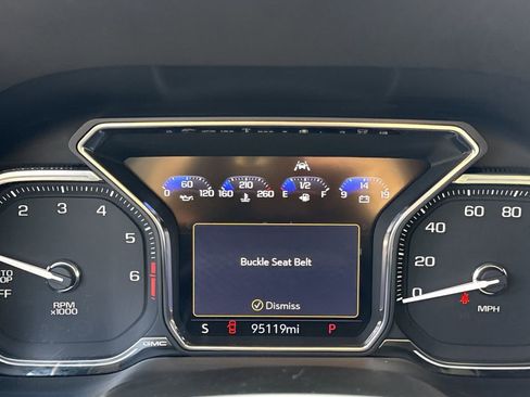 Used 2021 GMC Yukon SLT image 32