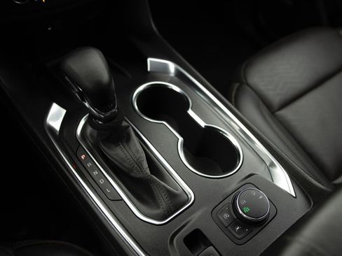 Used 2024 Chevrolet Traverse High Country image 10