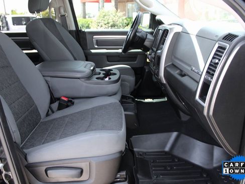 Used 2018 RAM 1500 Big Horn image 31