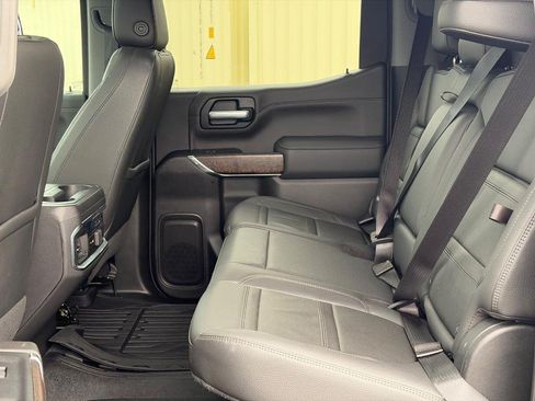 Used 2020 GMC Sierra 1500 Denali w/ Denali Ultimate Package AWD/4WD image 9