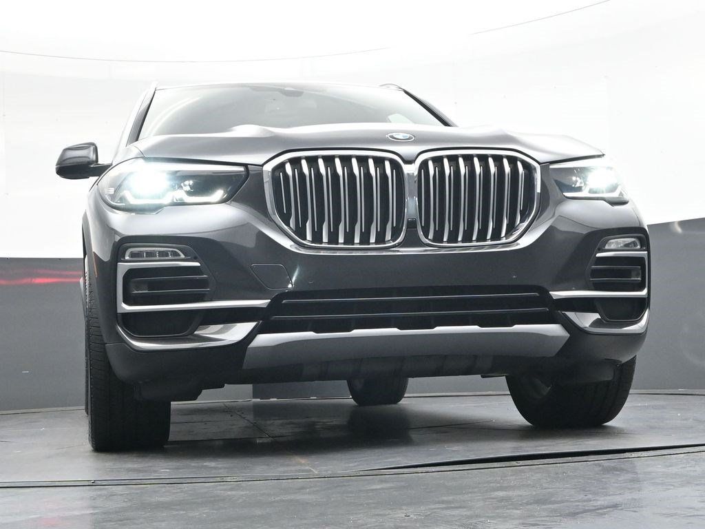 Used 2019 BMW X5 xDrive40i w/ Premium Package 2 AWD/4WD image 42
