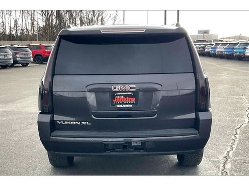 Used 2015 GMC Yukon XL SLT w/ Open Road Package image 4