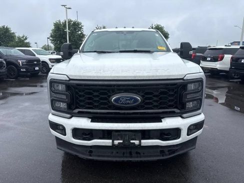Used 2024 Ford F250 XLT w/ XLT Premium Package AWD/4WD image 2
