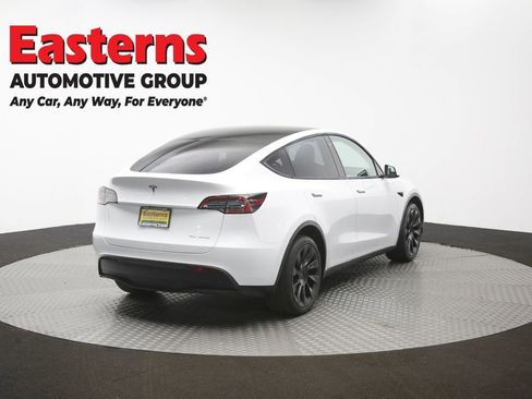 Used 2023 Tesla Model Y Long Range AWD/4WD image 36