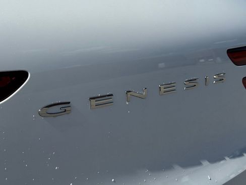 New 2026 Genesis GV70 2.5T Select AWD/4WD image 14