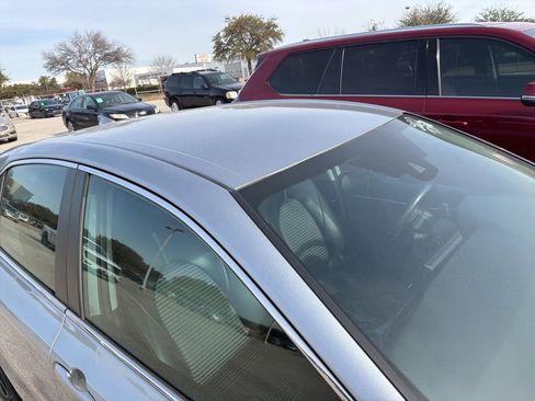 Used 2022 Toyota Camry SE image 4