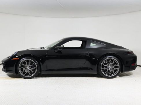 Used 2025 Porsche 911 Carrera w/ Sport Chrono Package image 2