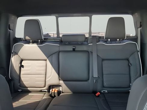 New 2026 GMC Sierra 1500 AT4X image 43