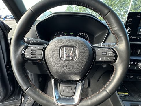 Used 2023 Honda CR-V Sport Touring image 6