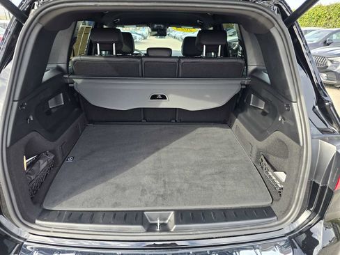 Used 2025 Mercedes-Benz GLB 250 GLB 250 image 16