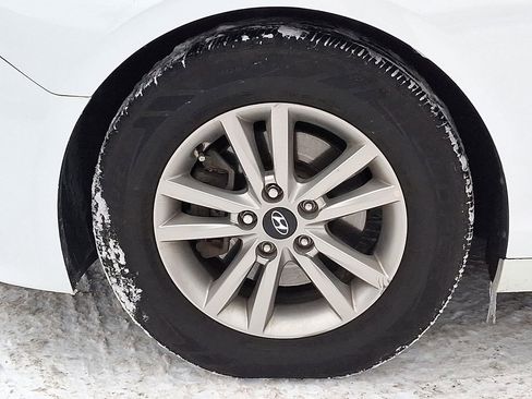 Used 2017 Hyundai Sonata SE image 31