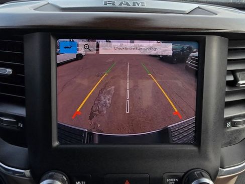 Used 2022 RAM 2500 Laramie AWD/4WD image 22