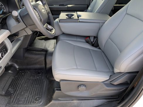 New 2026 Ford F350 XL w/ XL Chrome Package image 14