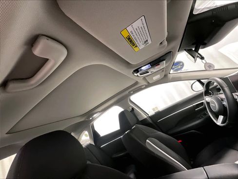 Certified 2024 Hyundai Sonata SEL w/ Convenience Package image 24