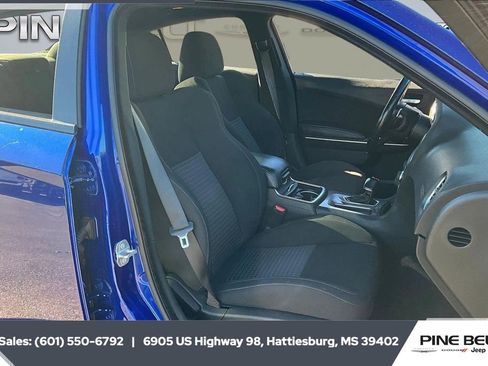 Used 2022 Dodge Charger GT image 6